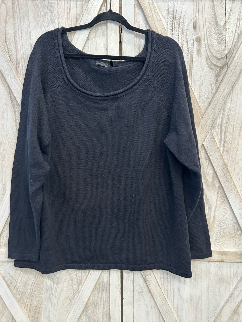 Daisy Fuentes Black Knit Scoop Neck Top Sweater